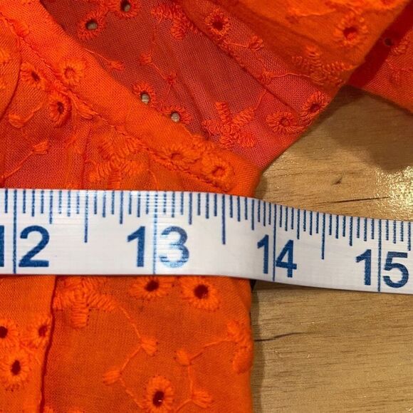 1. State Top Tigerlily Eyelet Ruffle Smocked Crop Orange Size XS NWT - Picture 8 of 9